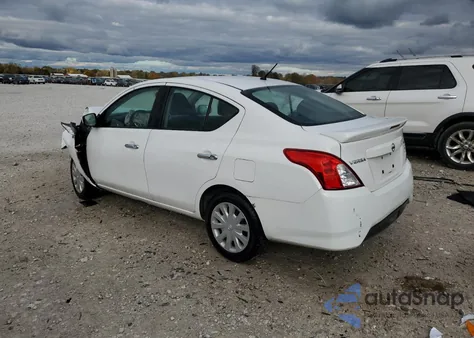 2018 Nissan Versa S z USA, uszkodzony, nr VIN 3N1CN7AP1JL827872